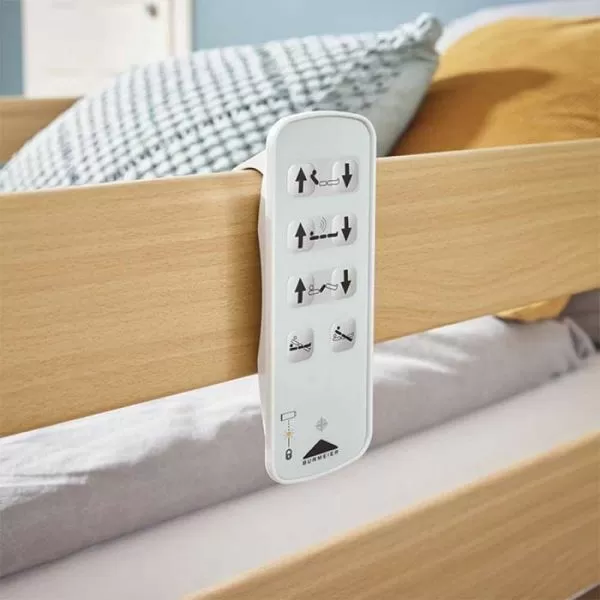 Кровать электрическая Burmeier Dali Standard c деревянными декоративными панелями