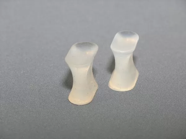 Разделитель межпальцевый Comforma С 2704 силиконовый, 2 шт