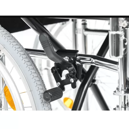 Кресло-коляска МЕТ TRANSIT 150 для узких проходов, ширина сиденья 43 см, колеса пневматические