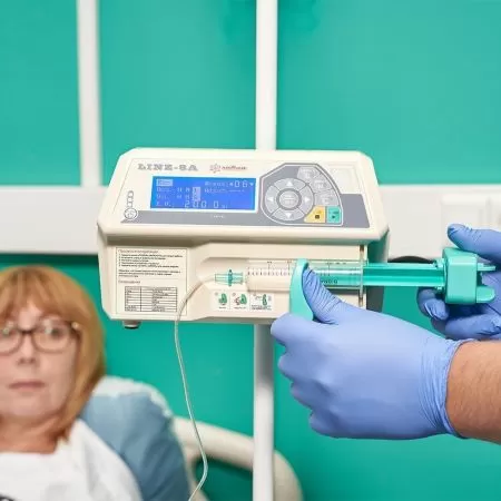 Дозатор для внутривенного вливания Армед LINZ-8A