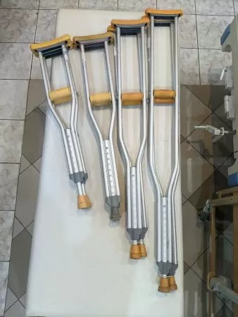 Костыли б/у